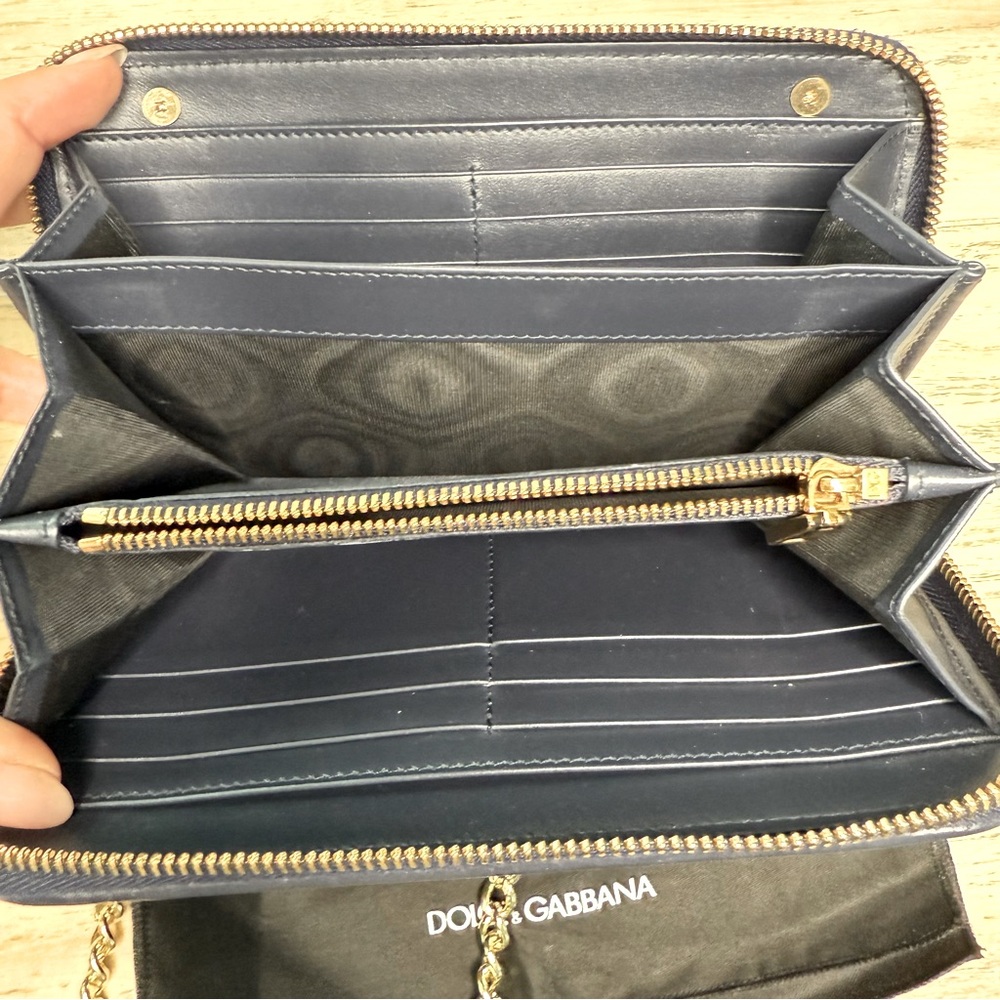Dolce & Gabbana Denim Zipper Wallet On Chain - Picture 6 of 6